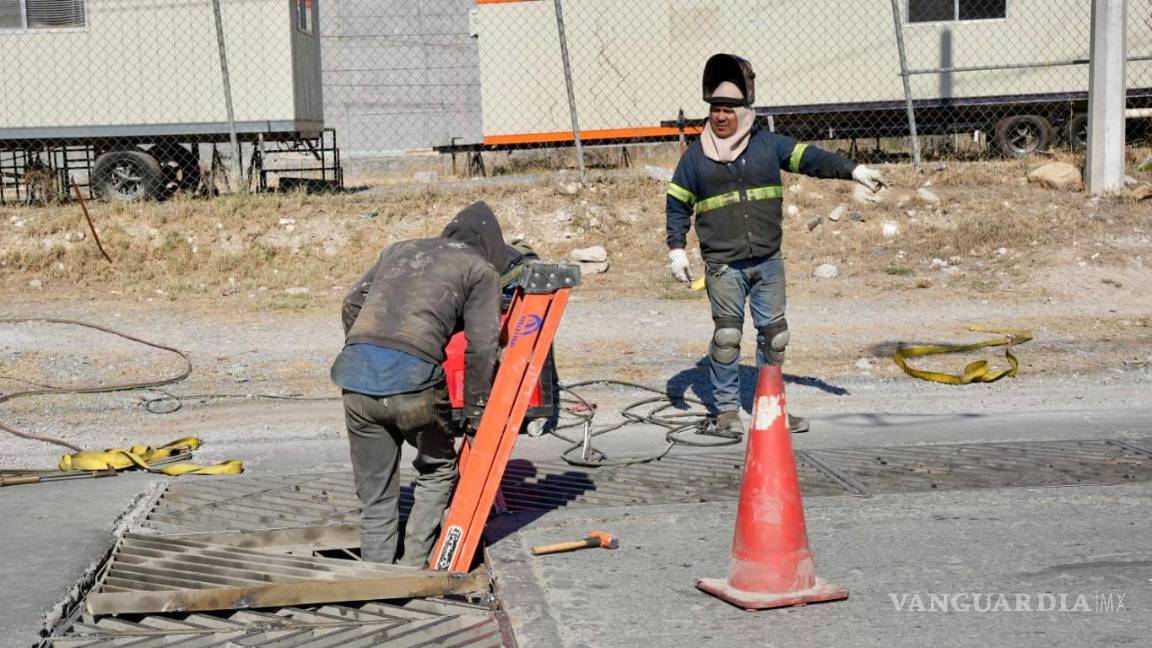 $!Los trabajos incluyeron la limpieza de alcantarillas.