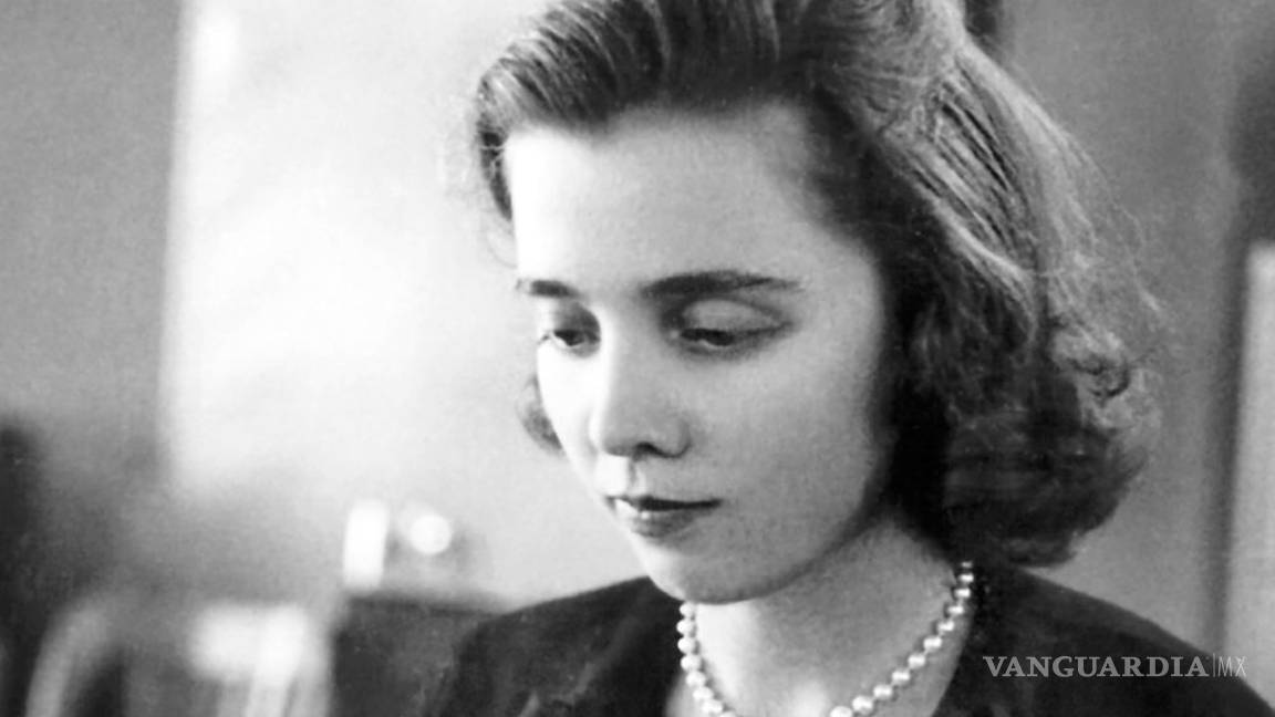 $!Elena Poniatowska celebra sus 86 años junto a las letras