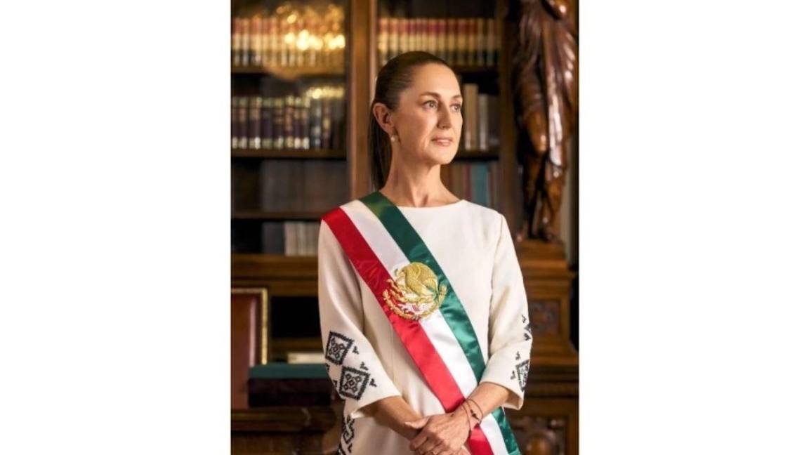 La presidenta de México, Claudia Sheinbaum, reveló su foto oficial con video del ‘detrás de cámaras’