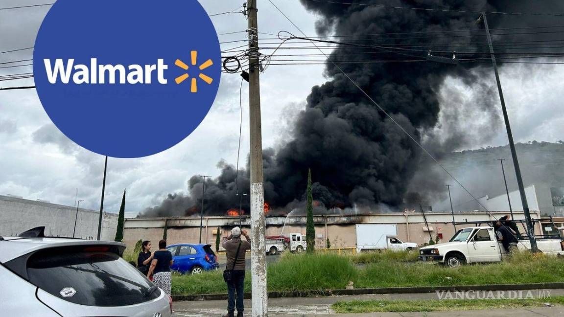 VIDEOS | Tienda Walmart se incendió en Zapopan, Jalisco