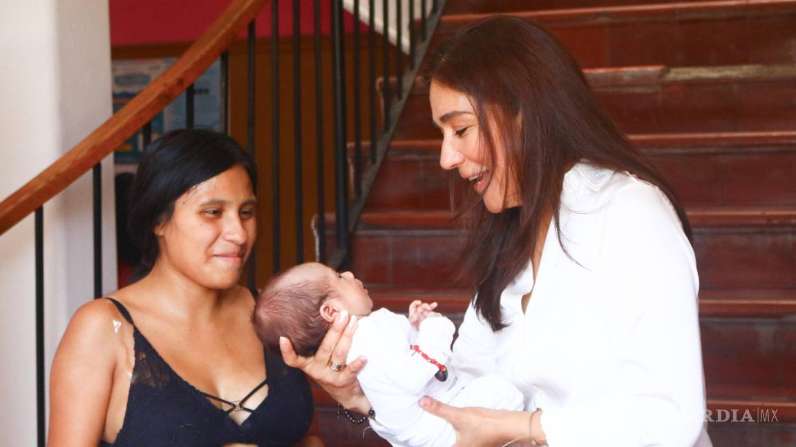 Dan en Ramos Arizpe ‘kits de bienvenida’ a recién nacidos