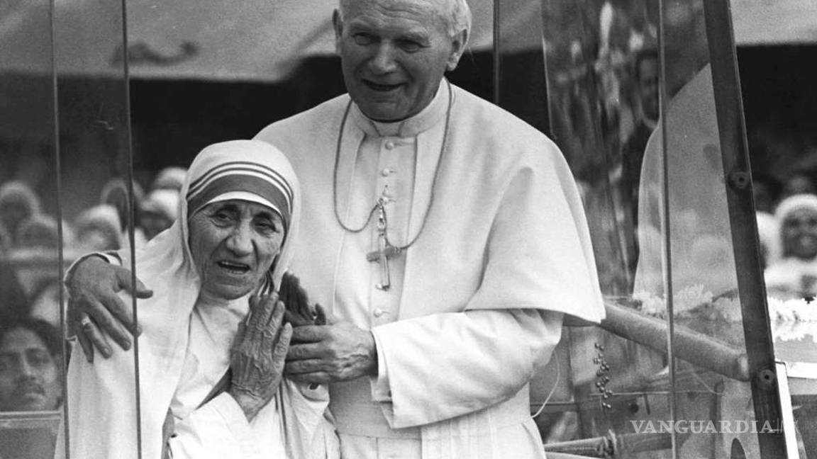 $!Así celebran el centenario del nacimiento de Juan Pablo II en tiempos del coronavirus (fotos)