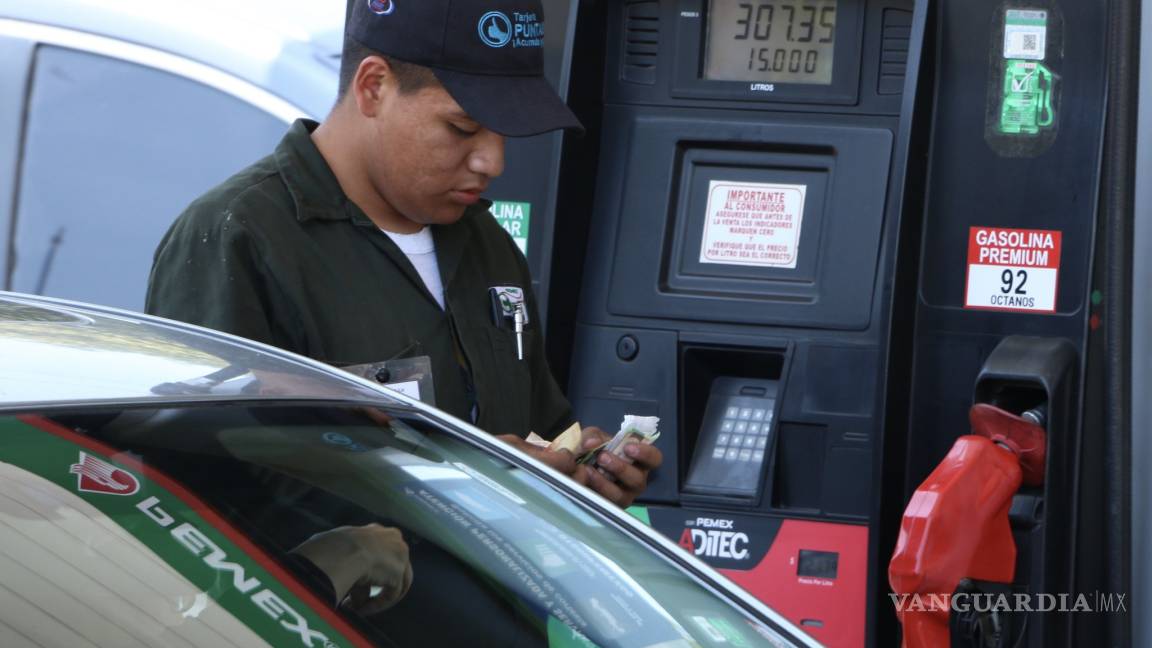 Gasolina en Estados Unidos, 35% más barata