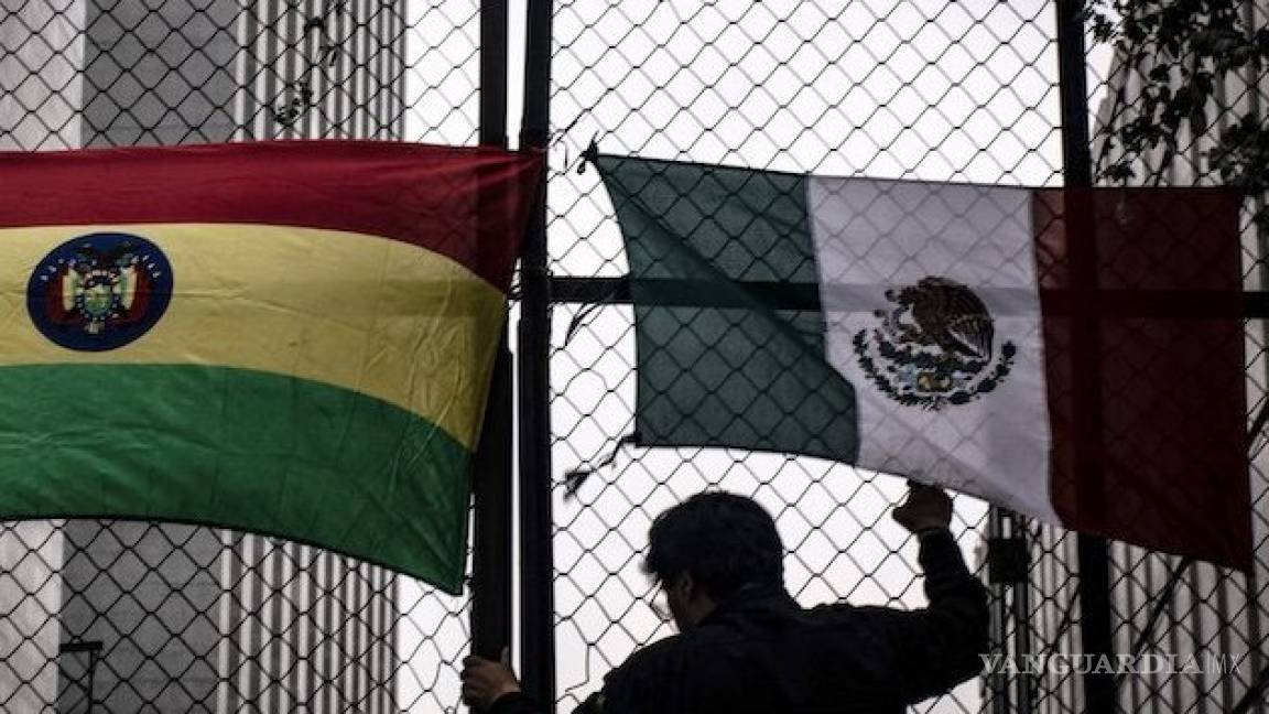 Alista SER regreso de mexicanos en Bolivia