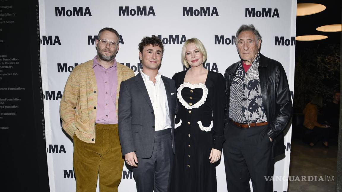 $!Seth Rogen, izquierda, Gabriel LaBelle, Michelle Williams y Judd Hirsch asisten a una proyección de “The Fabelmans” en el Museo de Arte Moderno en Nueva York.