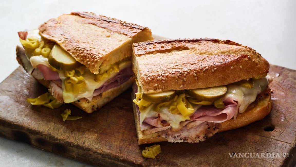 Receta navideña: Sandwich cubano de pavo