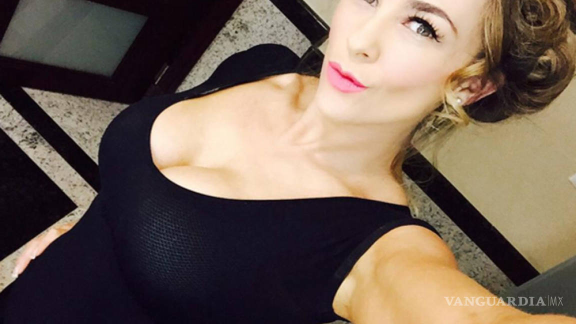 Aracely Arámbula vuelve a encender las redes con candente selfie