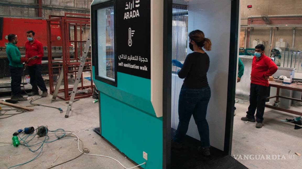 Fabrican modernos módulos desinfectantes para evitar la propagación del COVID-19 en Dubái