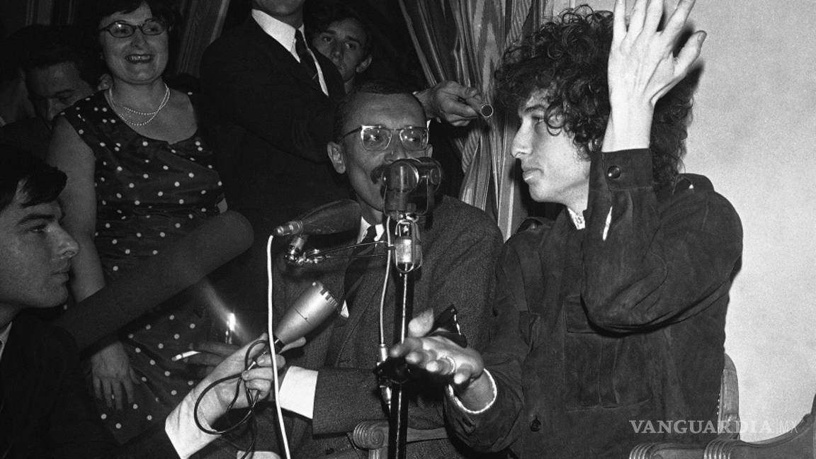 $!Bob Dylan, un poeta del folk-rock, onceavo Nobel de Literatura estadounidense