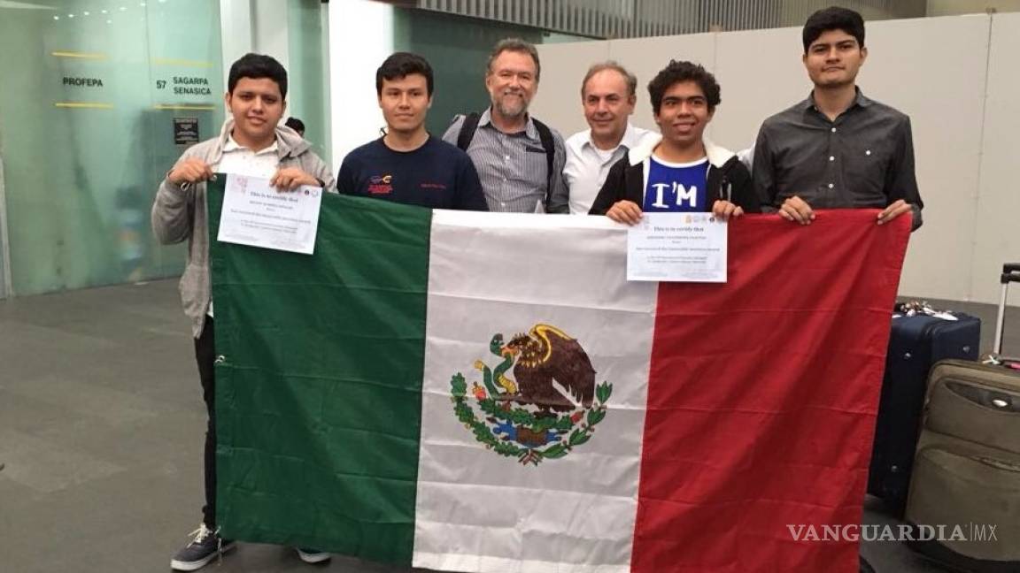 Destacan mexicanos en Olimpiada Internacional de Química realizada en Tailandia