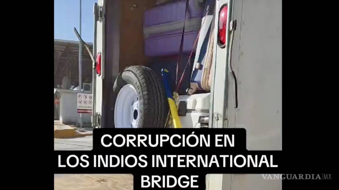 $!Foto captada del video en el cruce de Brownsville, Tx. hacia Matamoros, Tamps.