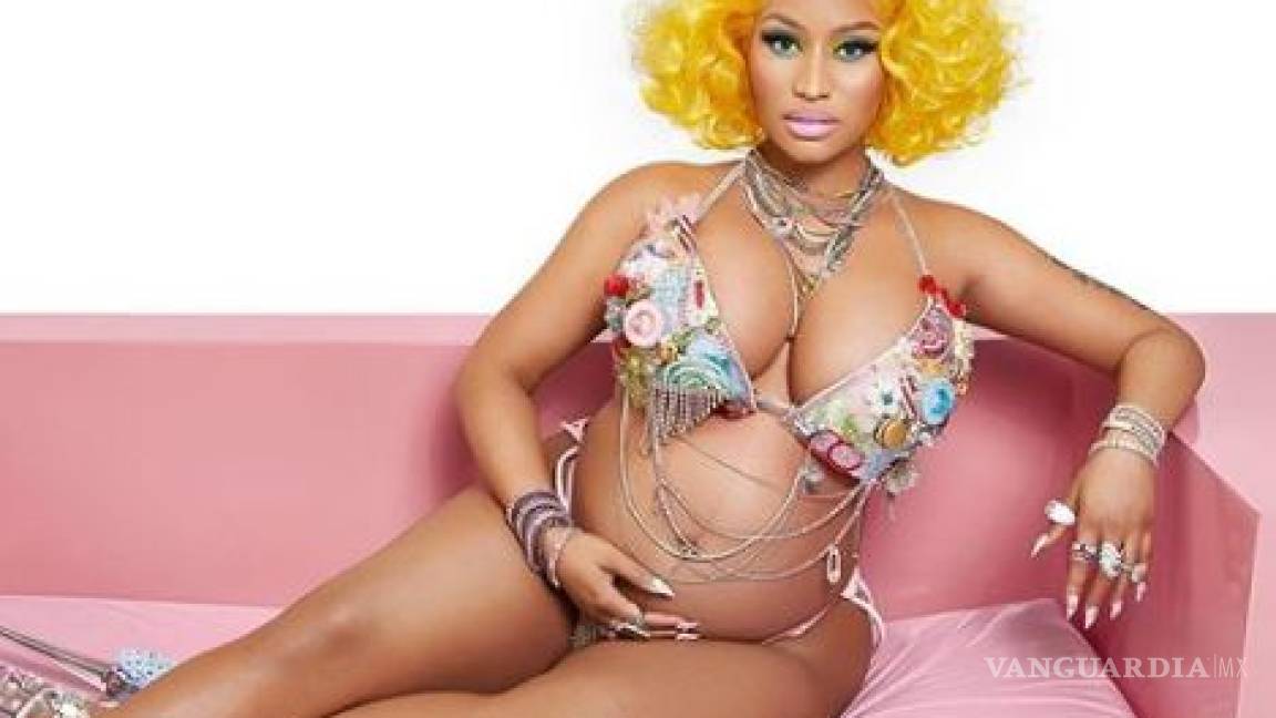 Con sexys fotos, Nicki Minaj, anuncia embarazo