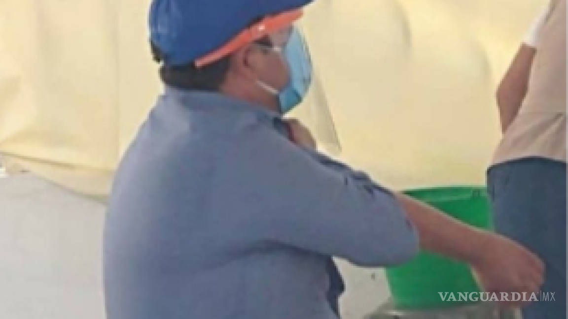 Candidato del PAN en Puebla se salta la fila para vacunarse; no tiene más de 40 años