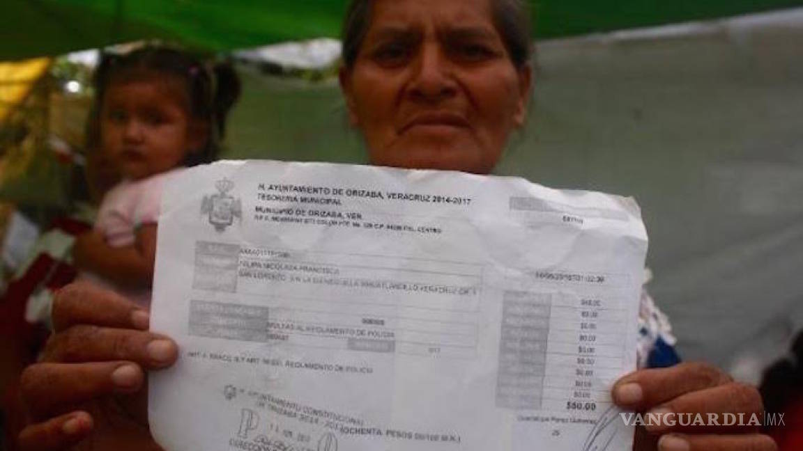 $!Indígena de Veracruz cumple 29 días sin comer; protesta contra abuso policíaco y del Gobierno