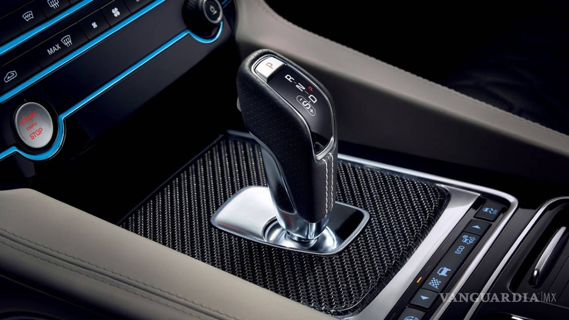 $!Jaguar F-Pace SVR, SUV con 550 CV, tracción total y diseño espectacular