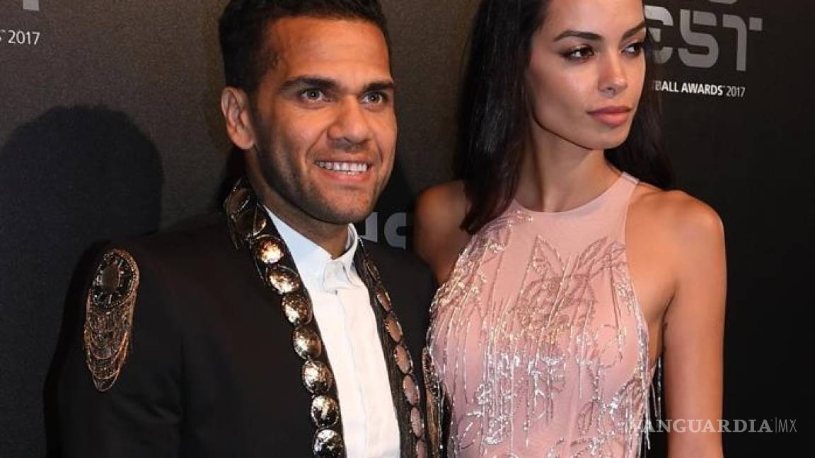 'No mamis gwey me gusta México'; Dani Alves