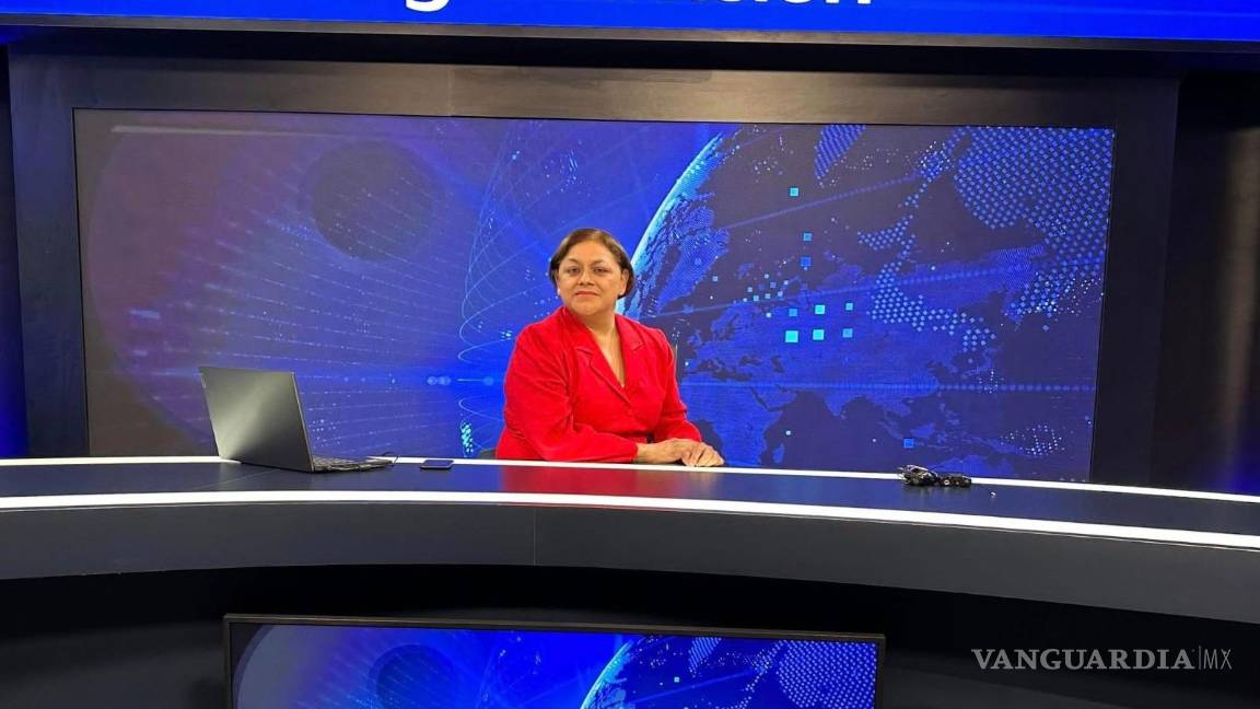 $!Alma Mireya de la Rosa, una de las periodistas homenajeadas por 35 años de trayectoria, refleja el compromiso y la dedicación que caracterizan a las mujeres en el periodismo regional.