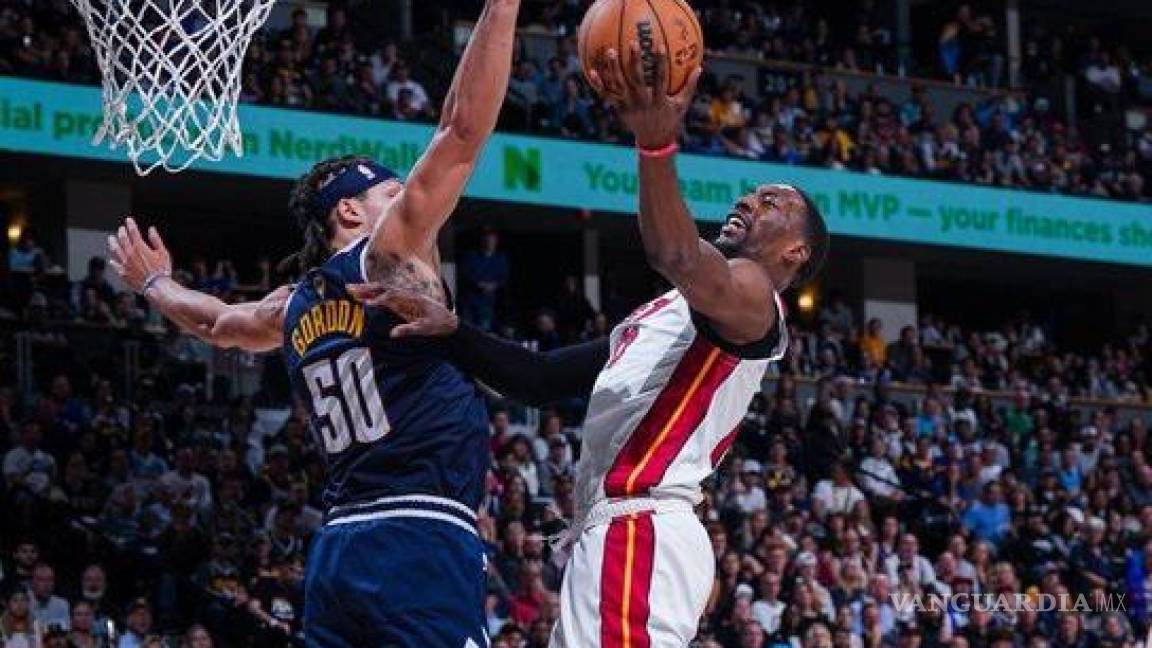 Miami Heat vence a Nuggets en Denver y empata las Finales de la NBA