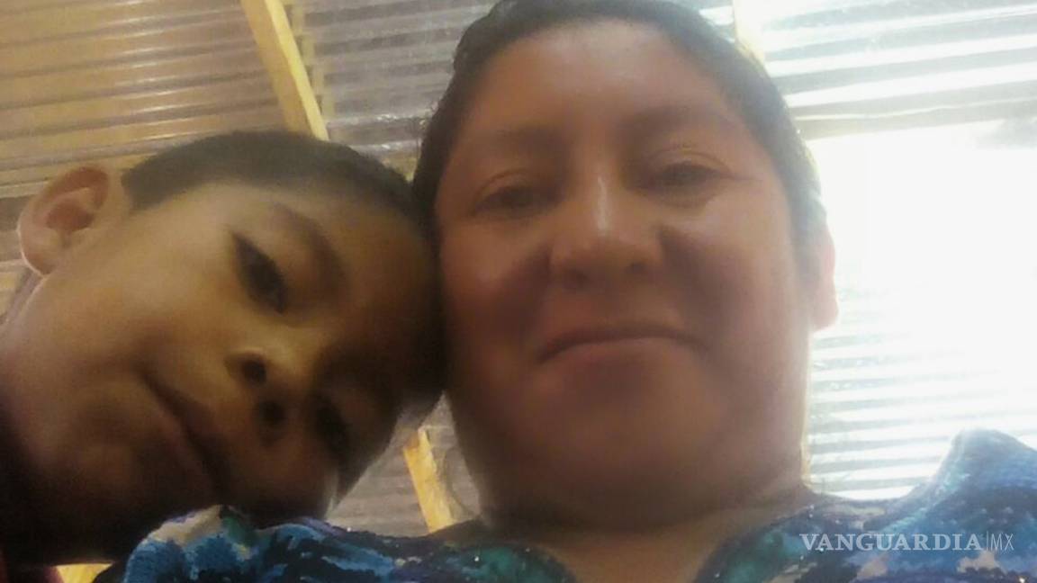 Demanda guatemalteca al Gobierno de Trump por quitarle a su hijo