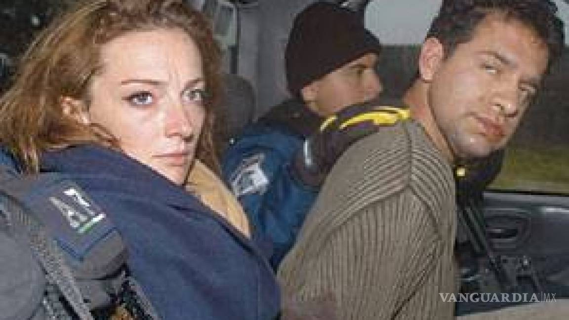 $!Ex novio de Florence Cassez sigue preso y sin sentencia, pide hablar con Cordero