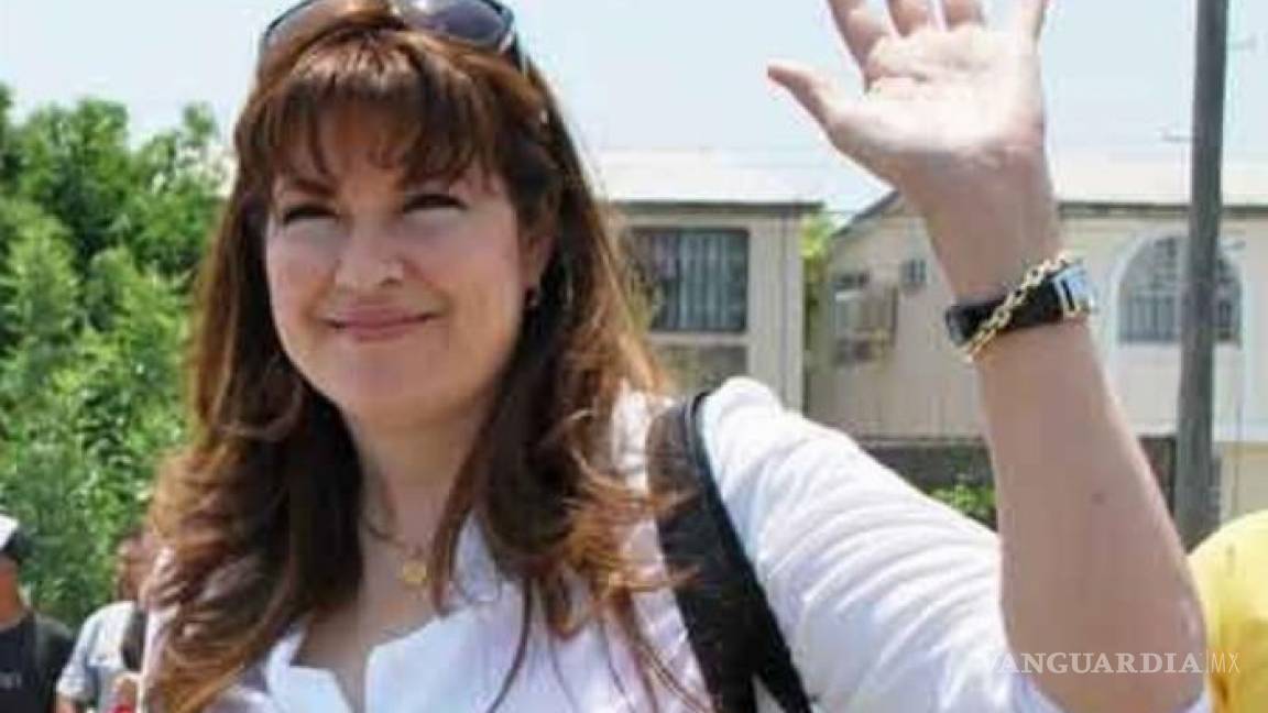 Periodista embajadora culpa a Mancera por la Línea 12, calla que trabajó con Ebrard en el Metro