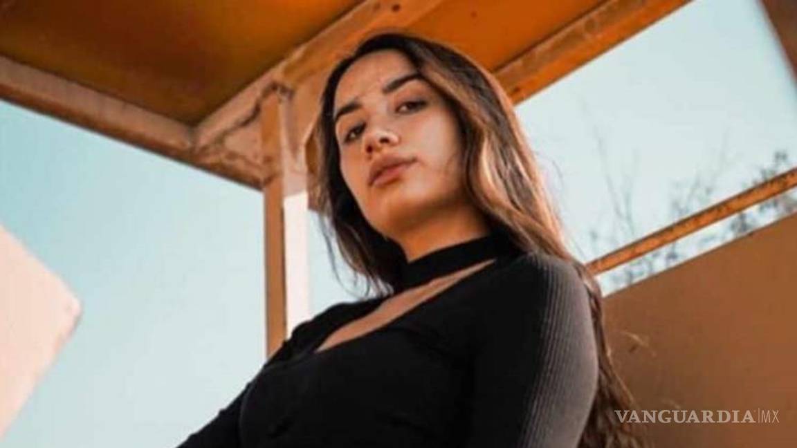 $!El 14 de julio, María Fernanda preguntó en Facebook si alguien conocía a algún psicólogo que hablara español, porque estaba pasando por un “momento difícil”