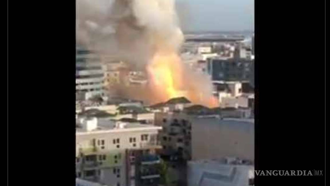Una explosión deja en llamas varios edificios en Los Ángeles, EU; reportan 11 bomberos heridos
