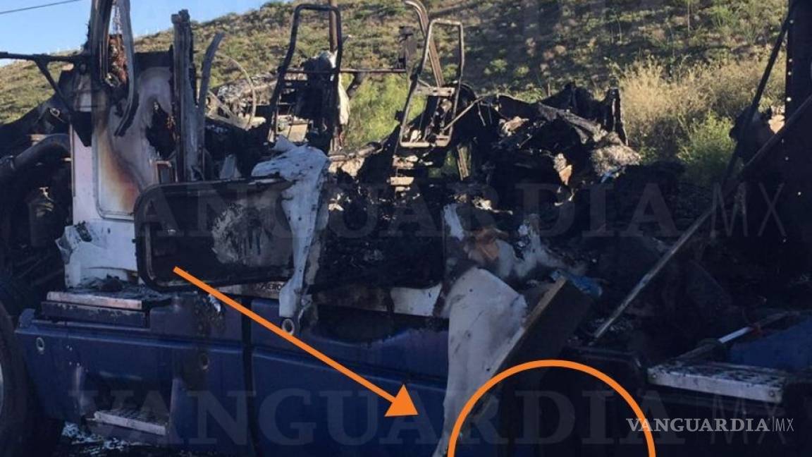 Fuego consume tráiler en la carretera Saltillo-Torreón