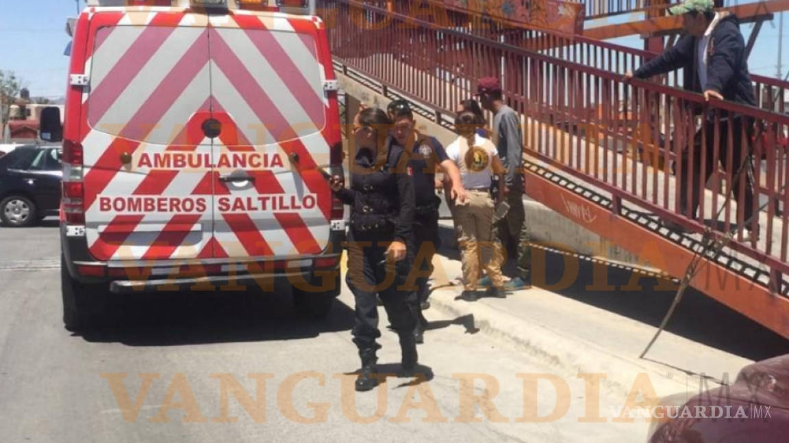 Joven intenta suicidarse tirándose de un puente en colonia Morelos de Saltillo