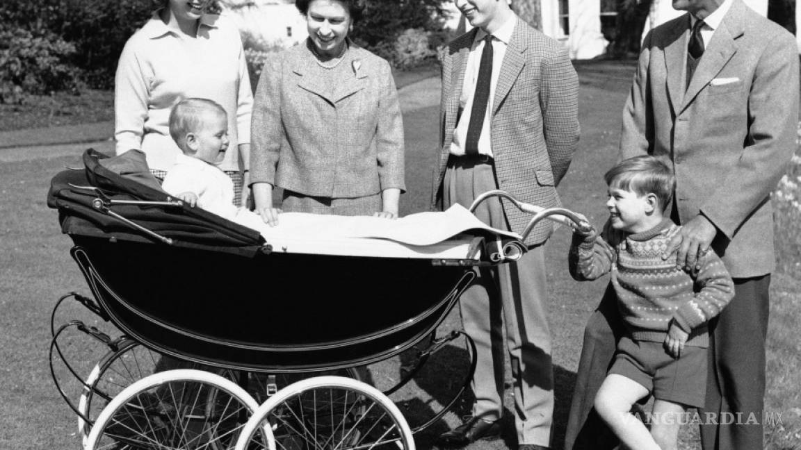 $!Resumen en imágenes de la vida del Principe Felipe, esposo de la reina Isabel II