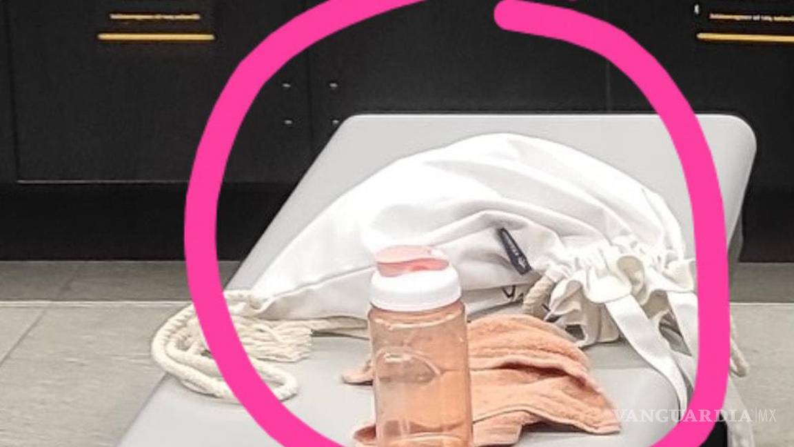 $!La afectada compartió una fotografía de su morral por si alguien lo encuentra.