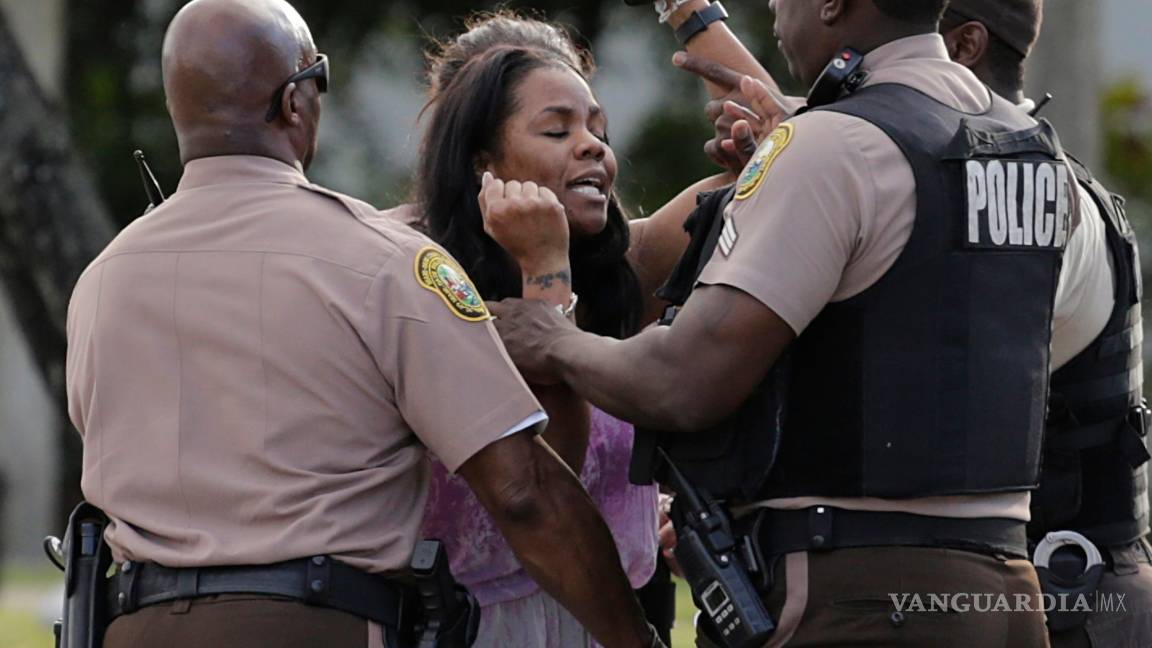 $!Balacera deja ocho heridos en parque Martin Luther King de Florida