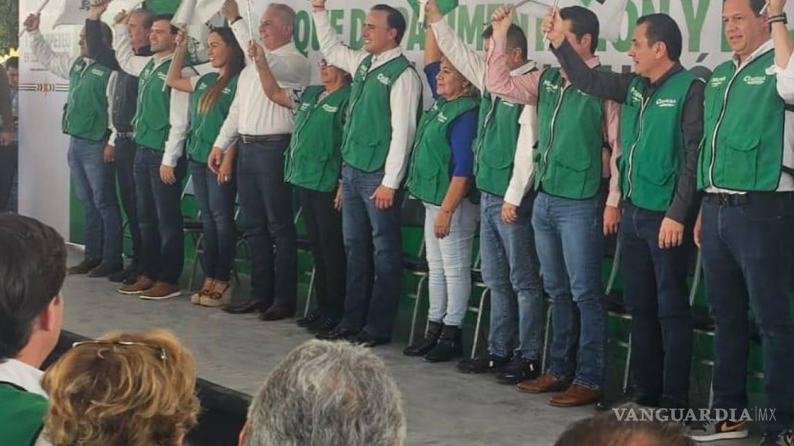 Torreón: dan banderazo a obra de recarpeteo en ejido La Unión