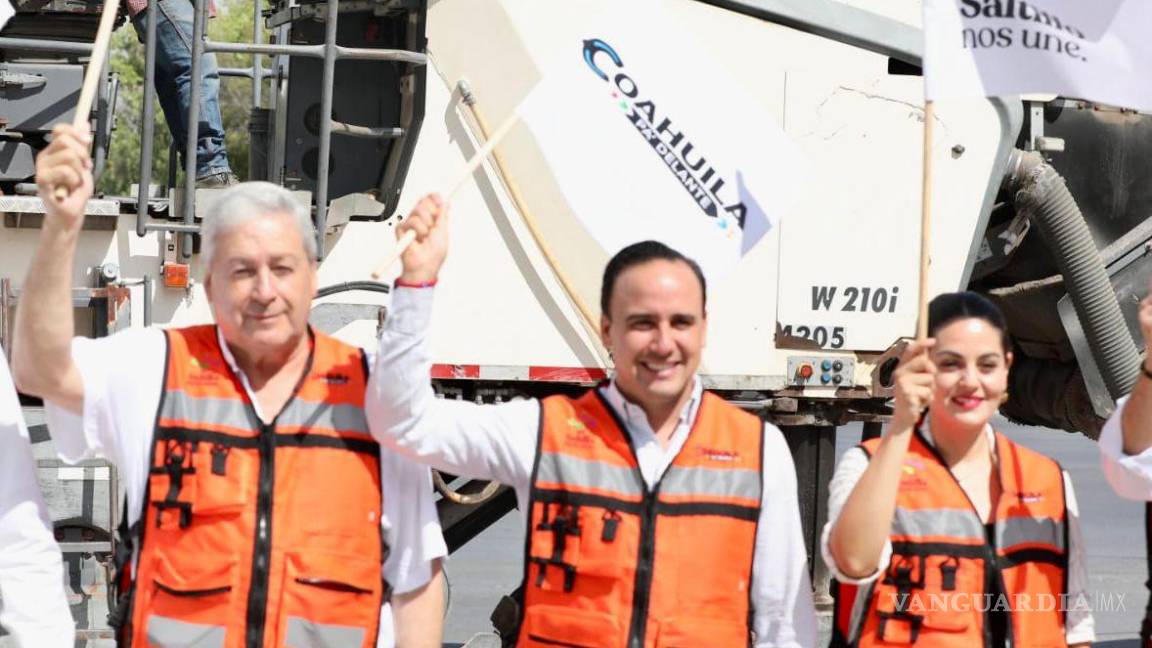 $!La semana pasada el alcalde José María Fraustro y el gobernador Manolo Jiménez, pusieron en marcha las obras de recarpeteo del bulevar Venustiano Carranza.