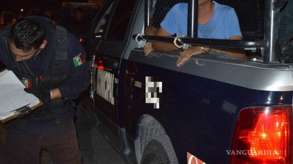 Frustran vecinos robo en la colonia Santa María en Saltillo