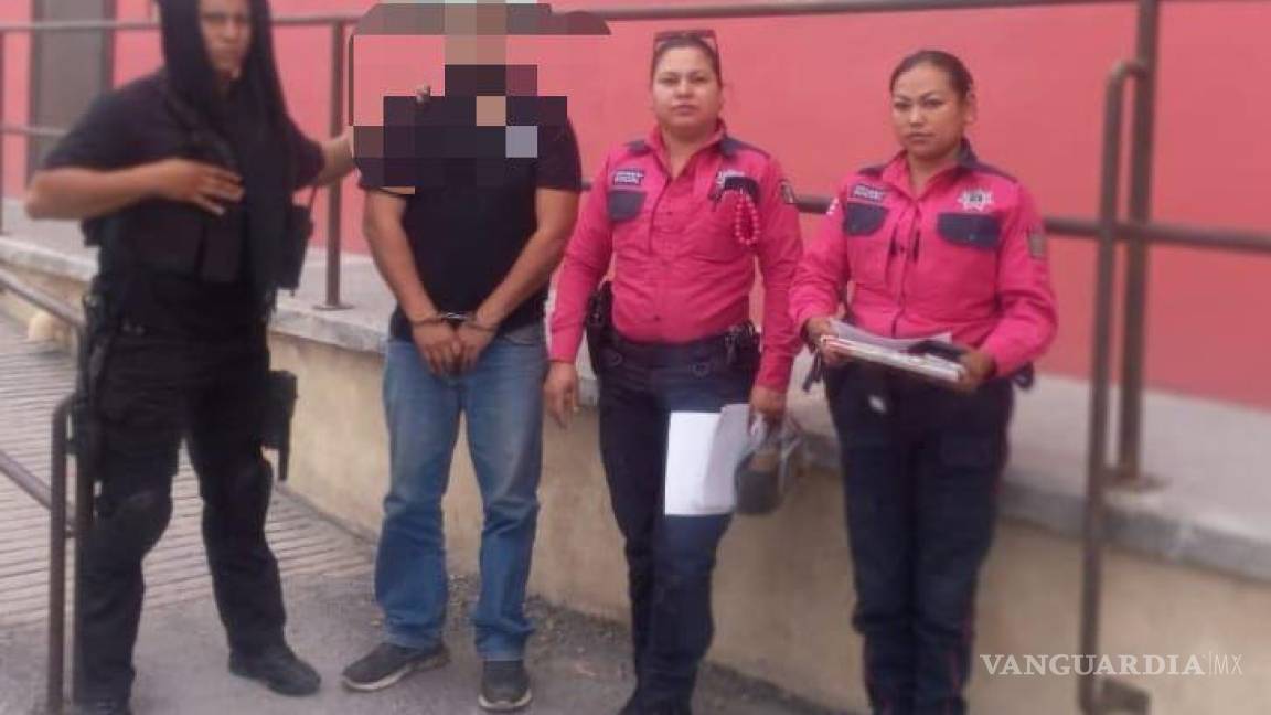 Acosa e intentar subir a camioneta a estudiante en Frontera, Coahuila; mujer la rescata