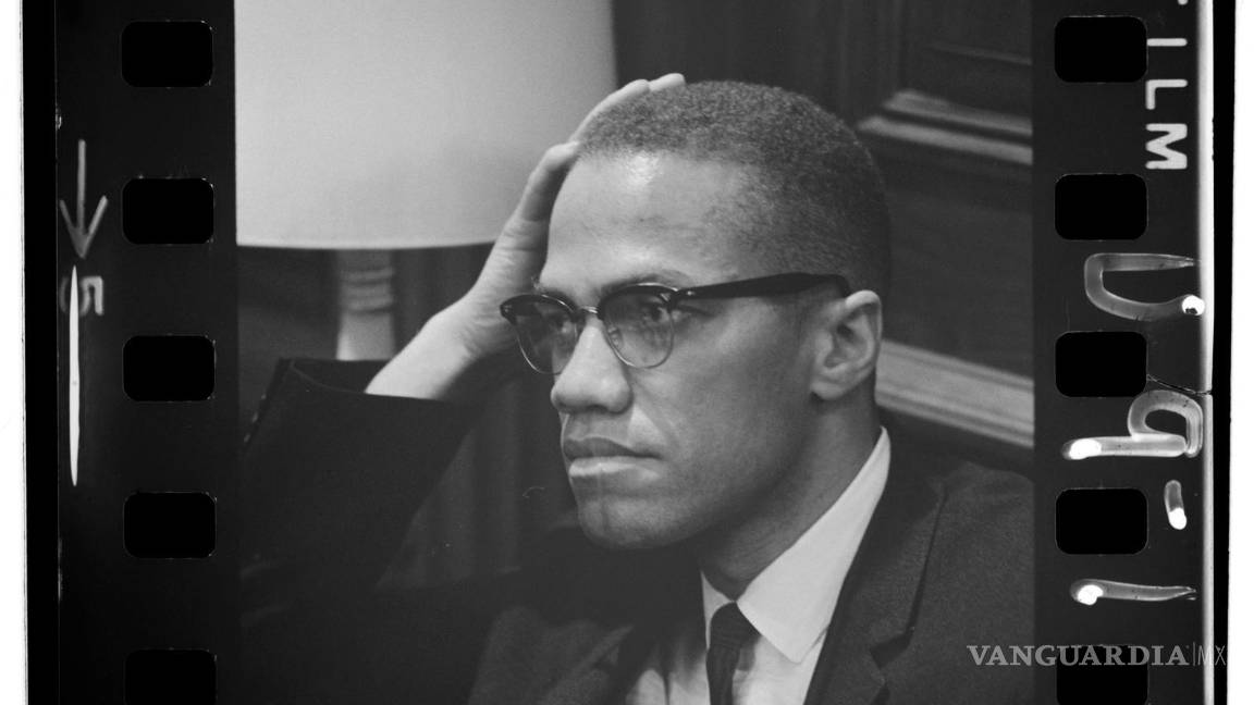 $!Lo bautizaron como Malcolm Little y lo enterraron como Al Malik Al Shabazz, pero pasará a la historia como Malcolm X, un nombre que con esa equis aludía a su identidad borrada por el esclavismo.