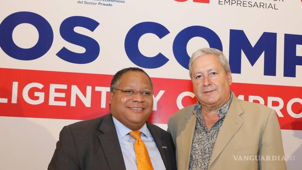 $!Fraustro dijo que la firma de este acuerdo con el Centro de Estudios Económicos del Sector Privado representa la vinculación, la articulación de esfuerzos y de trabajo que son muy importantes para la ciudad.