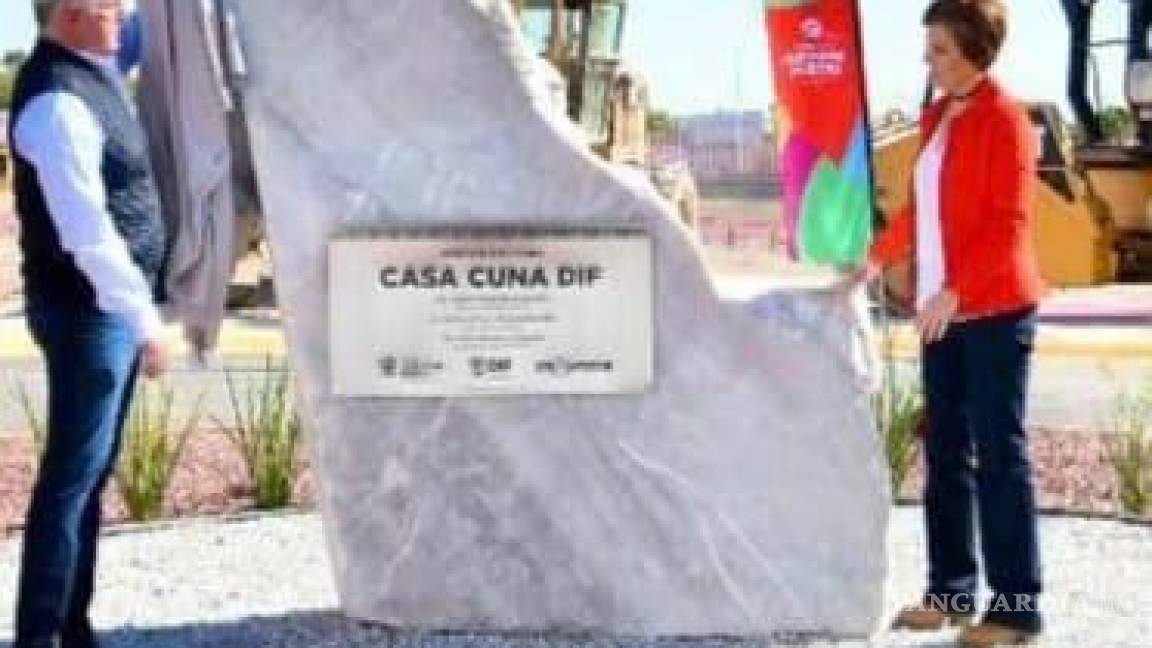 Colocan la primera piedra de la construcción de la nueva Casa Cuna del DIF Torreón