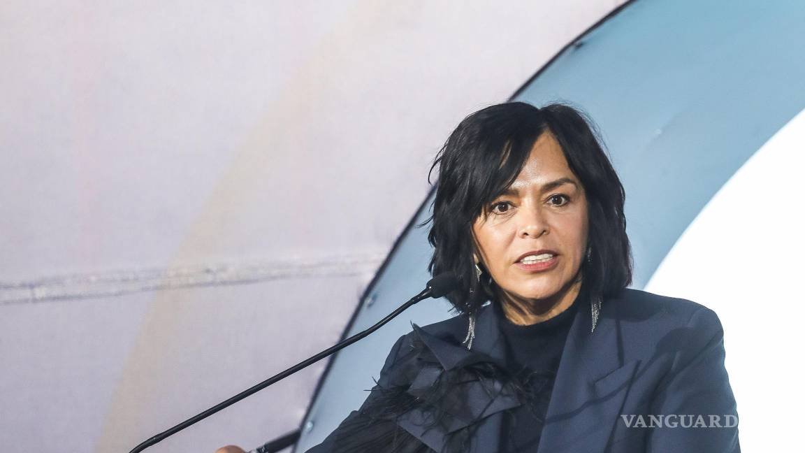 Anabel Hernández revela que posee información sensible sobre Julio César Chávez Jr., en espera de ser revelada