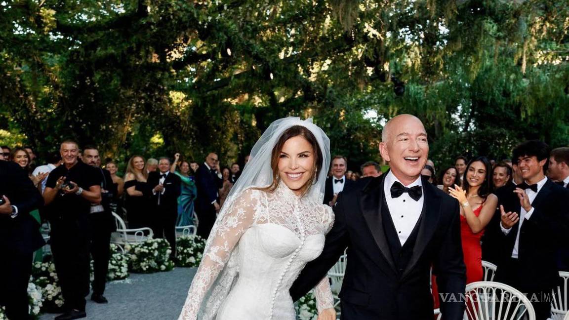 ¡Ya son marido y mujer! Se casan Jeff Bezos y Lauren Sanchez en una polémica boda
