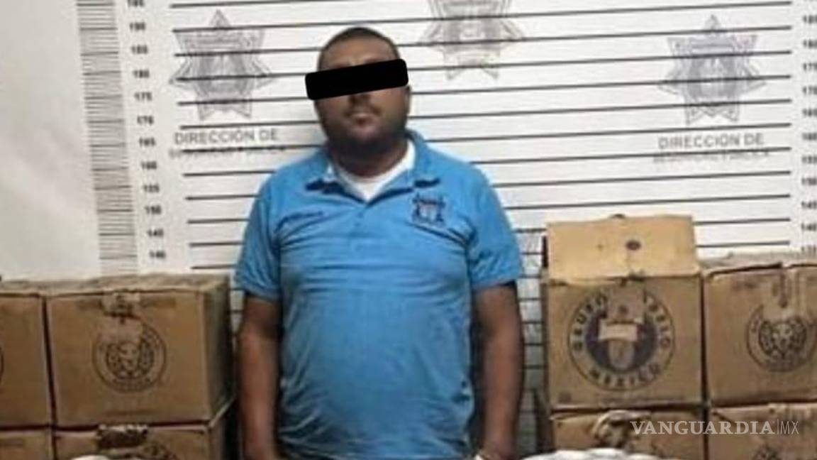 Detienen a hombre por venta clandestina de cerveza, en Saltillo