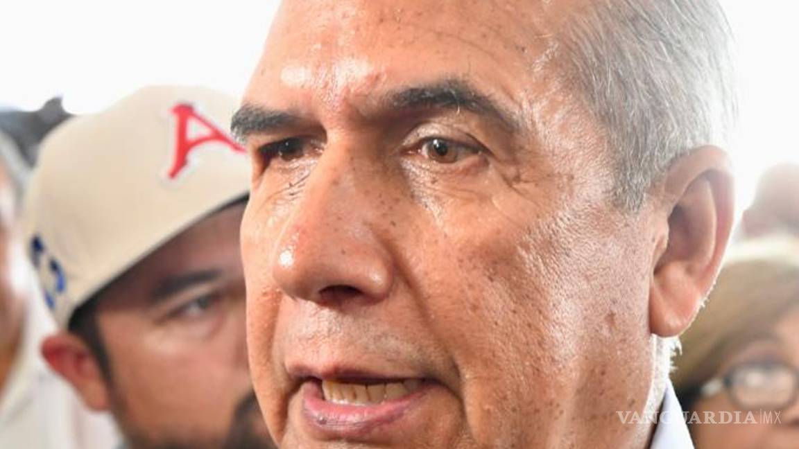 $!El alcalde Mario Dávila Delgado lamenta el impacto de la quiebra de AHMSA en la economía de Monclova y Coahuila.