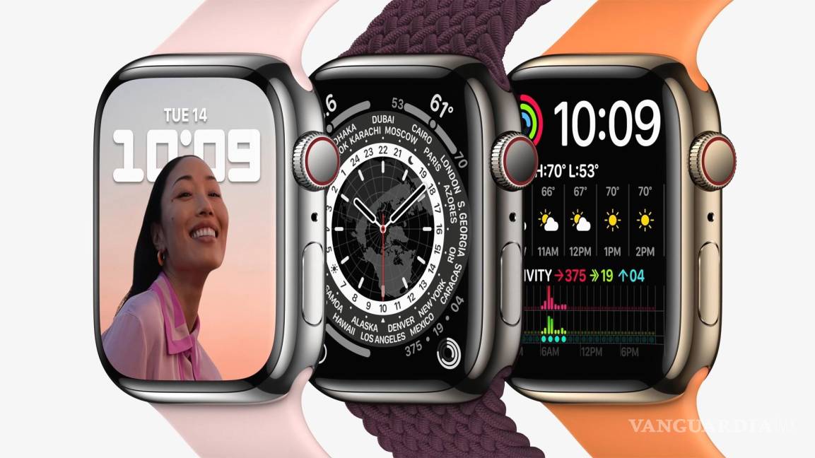$!El nuevo Apple Watch Series 7, con una pantalla más grande y avanzada en acero inoxidable plateado, grafito y dorado durante el Evento Especial de Apple en Apple Park en Cupertino, California. EFE/EPA/APPLE INC.