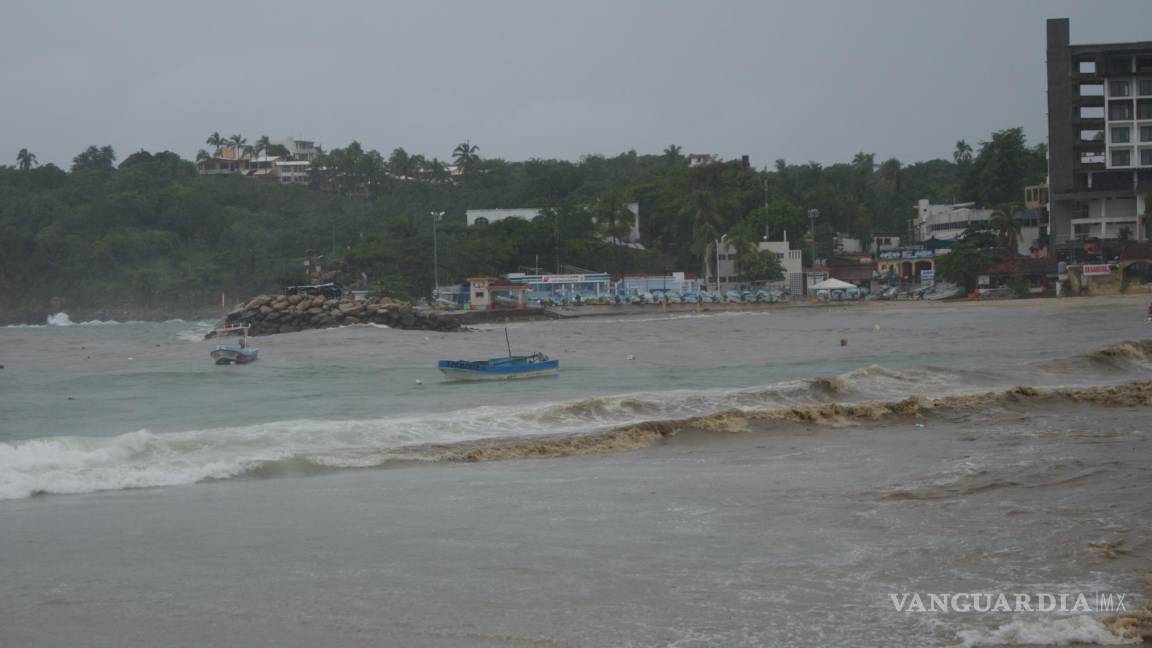 Lluvias dejan aislada comunidad en Oaxaca