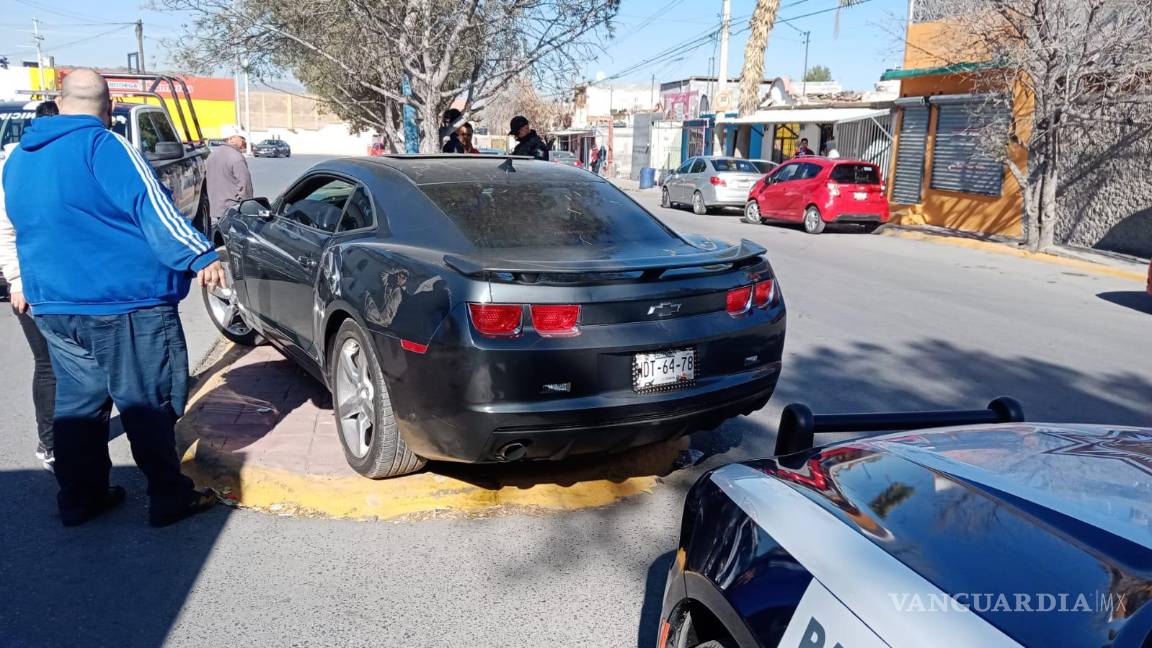 Copiloto de auto deportivo resulta gravemente herida durante accidente en Ramos Arizpe