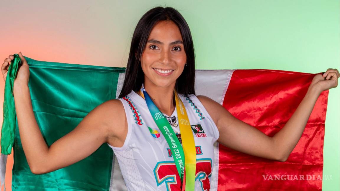 La mexicana Diana Flores, ¡histórica!: primera jugadora de Flag Football en tener artículos en el Salón de la Fama