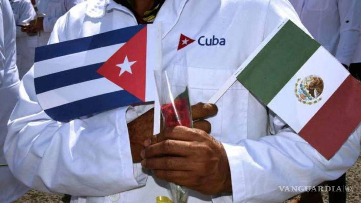 Llegarán otros 2 mil 700 nuevos médicos cubanos a México
