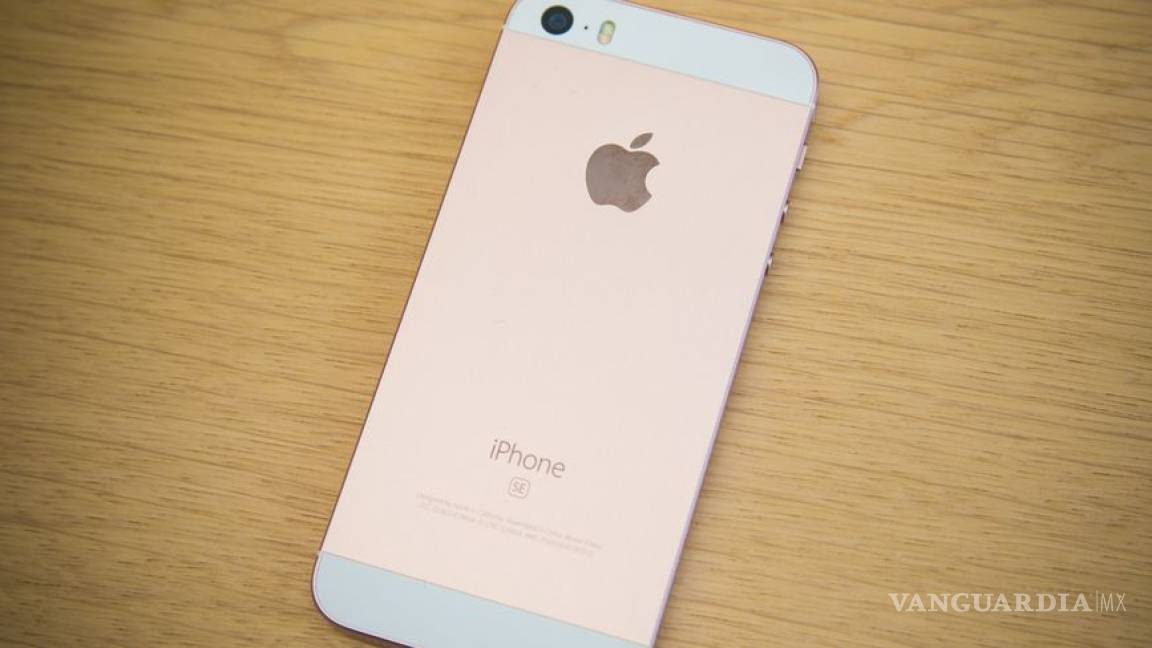 Apple tendrá dos nuevos iPhone SE este año
