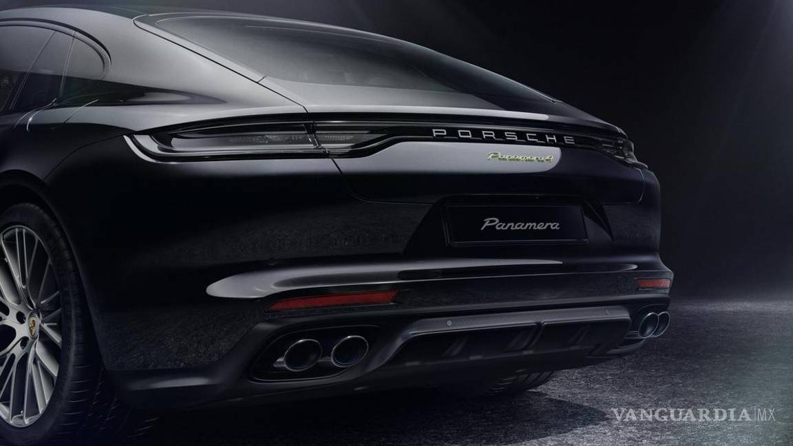 $!Porsche Panamera Platinum Edition, un lujo de auto para clientes exigentes